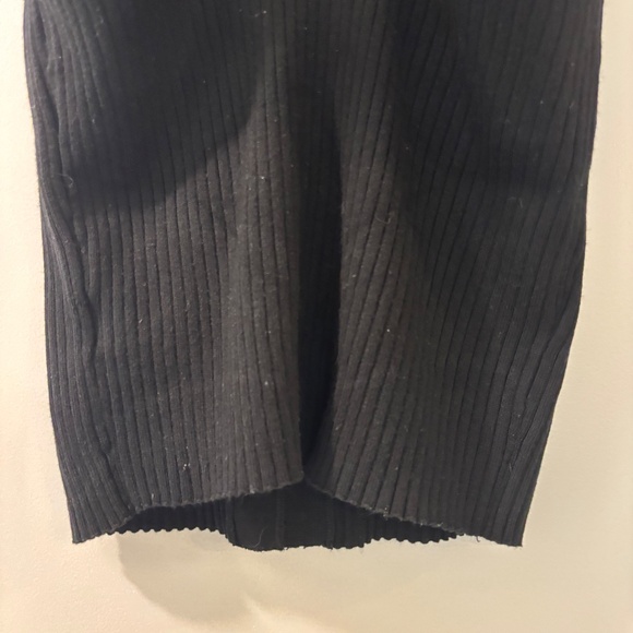 Azoe Black Ribbed Sweater Tank - Picture 7 of 7